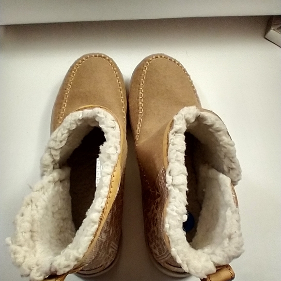 Sanuk Wool Blend Nice Bootah Ojai Boots Women's sz 10. - Picture 7 of 9